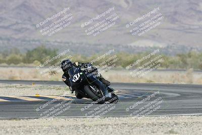 media/Nov-01-2025-CVMA (Sat) [[fc0f7531b8]]/Race 8-Supersport Middleweight/